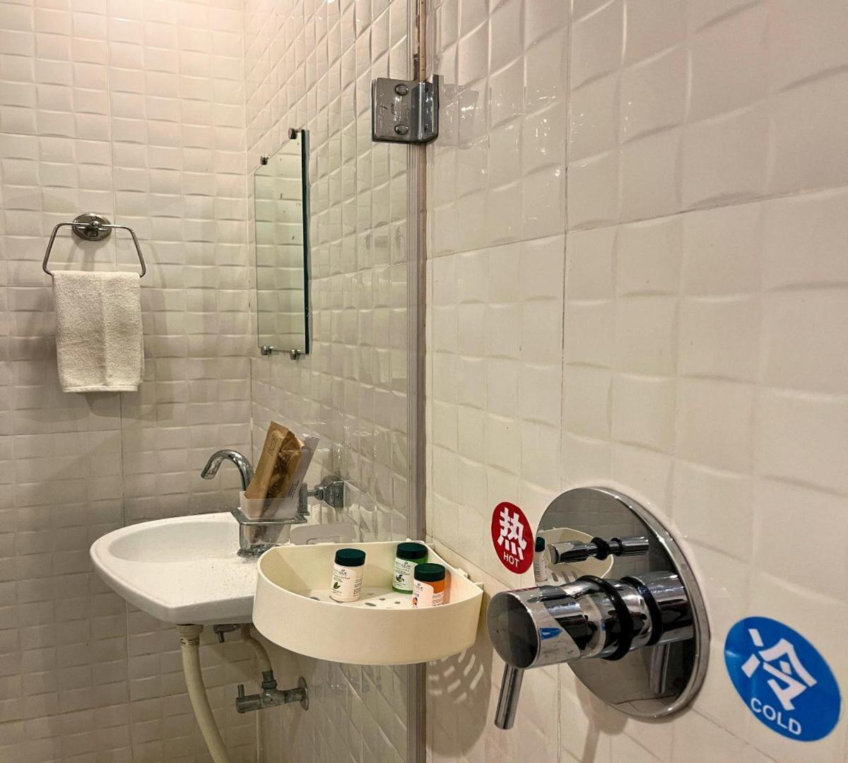 Hotel Runway Inn Pura Raghunath Экстерьер фото